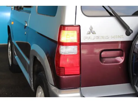 Mitsubishi Pajero Mini