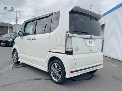 Honda N-BOX+ Custom