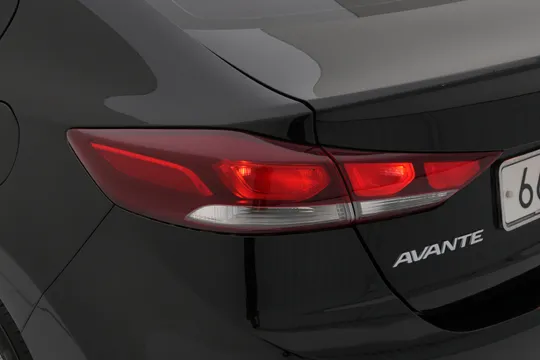Hyundai Elantra (Avante)