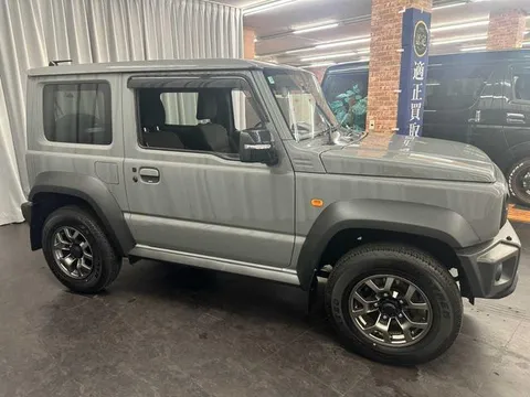 Suzuki Jimny Sierra