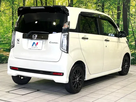 Honda N-WGN Custom