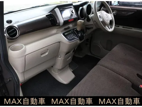 Honda N-BOX Plus