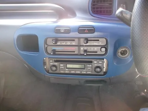 Mitsubishi Minica Toppo
