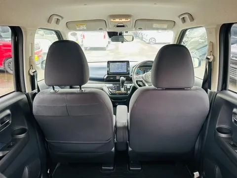 Mitsubishi eK X