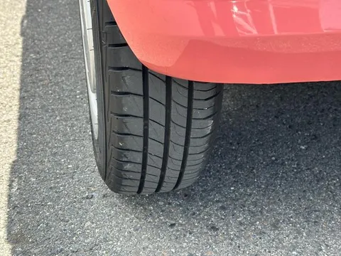 Daihatsu Mira Tocot