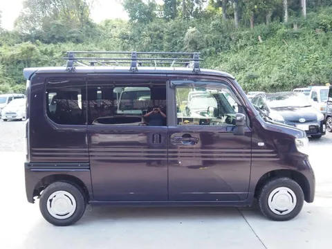 Honda N-VAN Plus Style