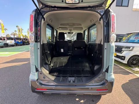Suzuki Spacia Gear