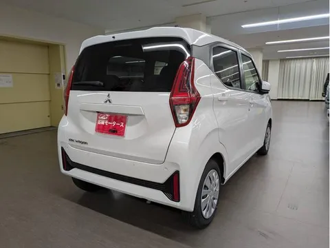 Mitsubishi eK Wagon
