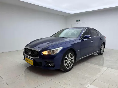 Infiniti Q50L