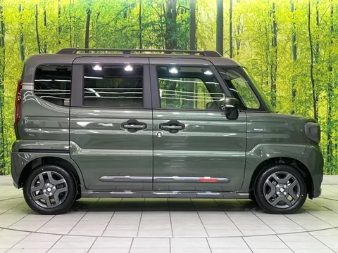 Suzuki Spacia Gear