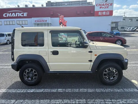 Suzuki Jimny Sierra