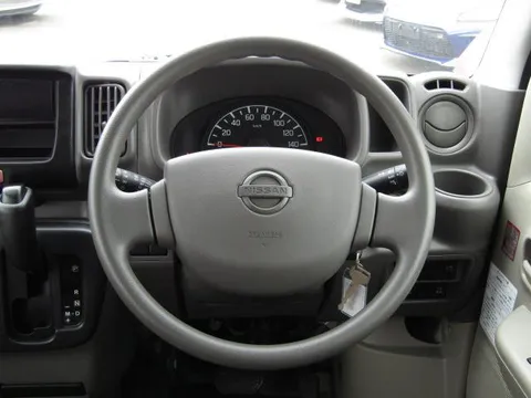 Nissan Clipper