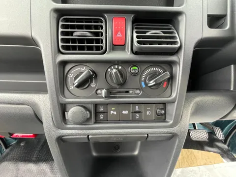 Suzuki Carry Track