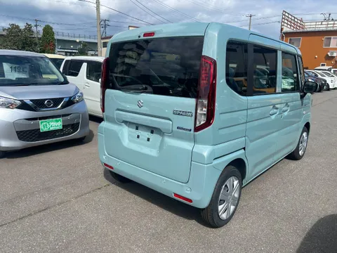 Suzuki Spacia