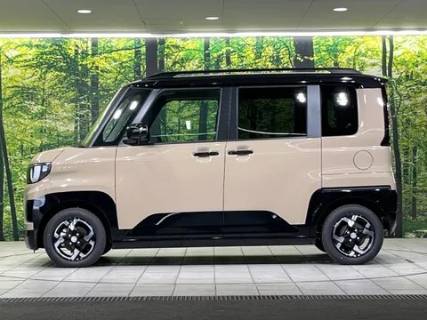 Mitsubishi Delica Mini