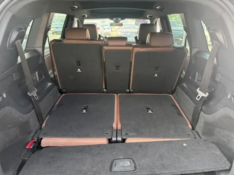 Mercedes-Benz Mercedes-Benz GLB