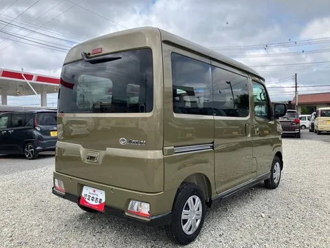 Daihatsu Atrai