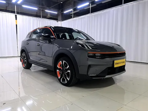 Lynk & Co Lynk & Co 06