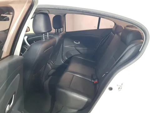 Renault SM3