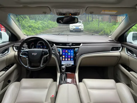 Cadillac XTS