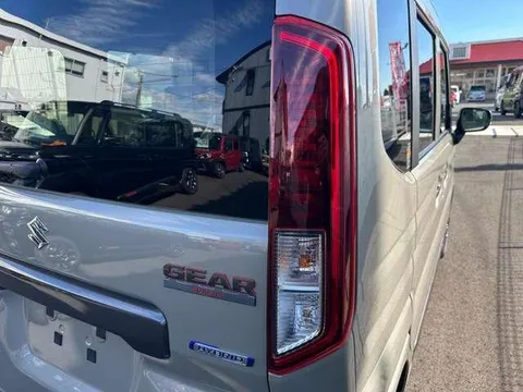 Suzuki Spacia Gear