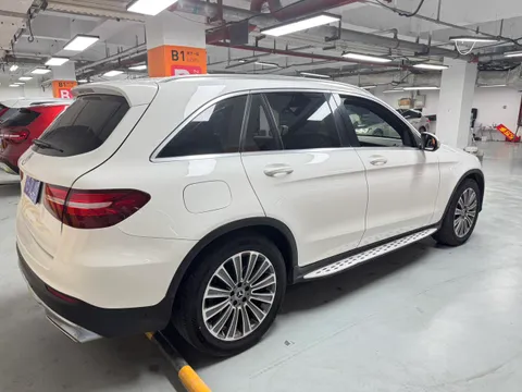 Mercedes-Benz Mercedes-Benz GLC