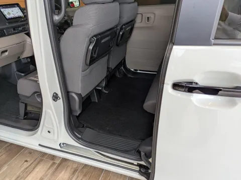 Honda N-BOX Joy