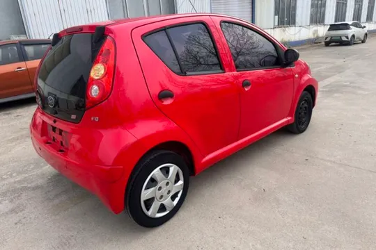BYD F0