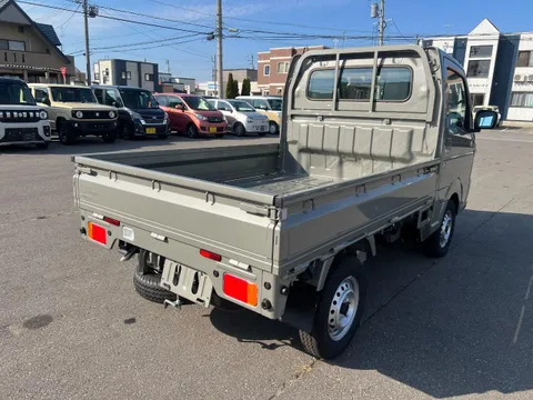 Nissan Clipper Truck