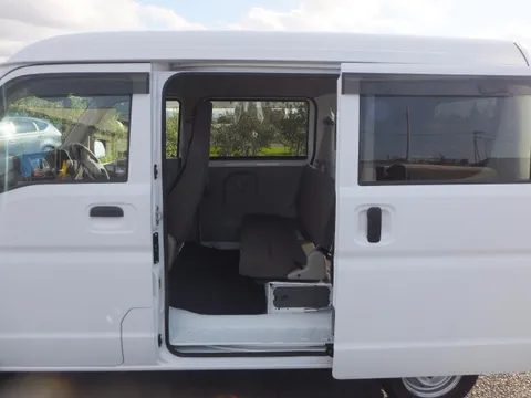 Nissan Clipper