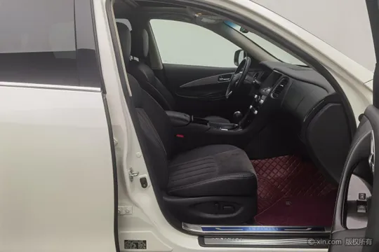 Infiniti QX50