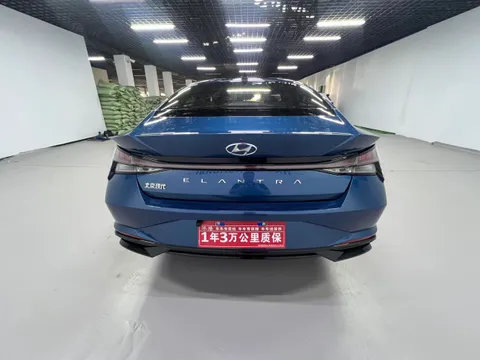 Hyundai Elantra (Avante)
