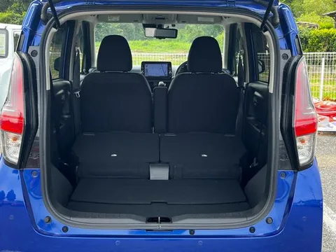 Mitsubishi eK X