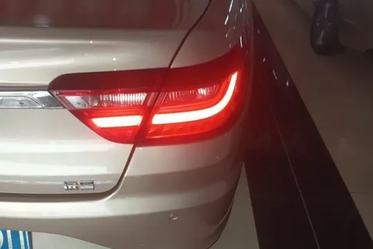 Geely Vision