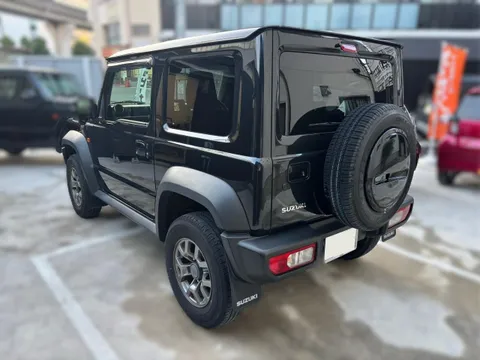 Suzuki Jimny Sierra