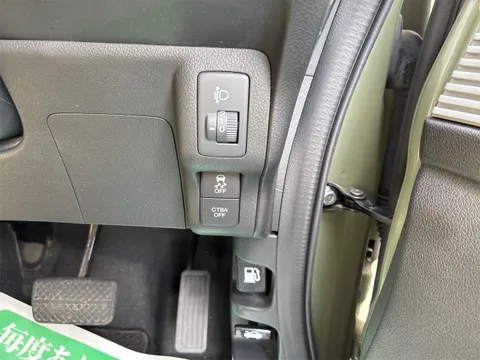 Honda N-BOX Slash
