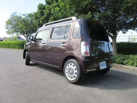 Daihatsu Mira Cocoa