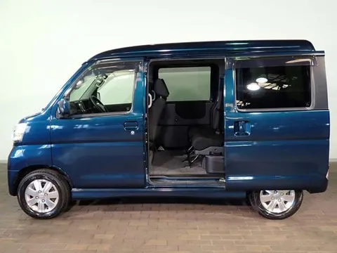 Daihatsu Atrai Wagon
