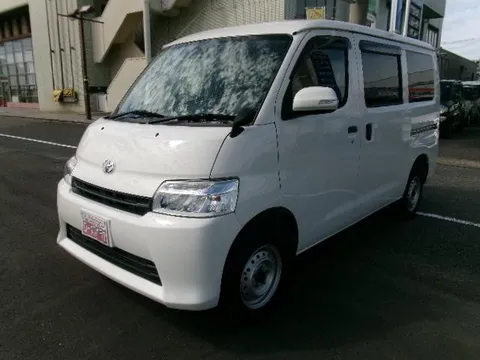 Toyota TownAce Van