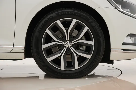 Volkswagen Passat GT