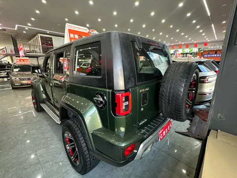 BAIC BJ40