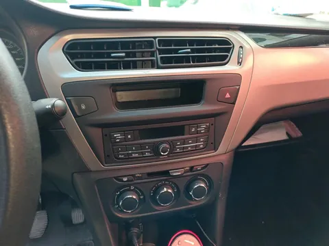 Peugeot 301