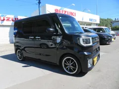 Toyota Pixis Mega