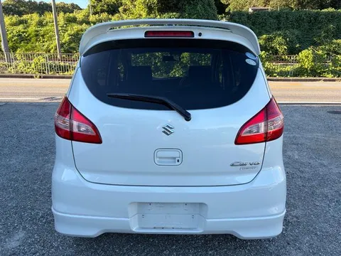 Suzuki Cervo