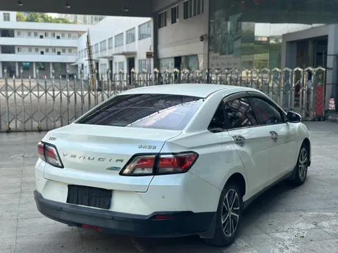 Venucia D60