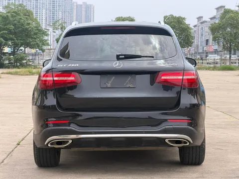 Mercedes-Benz Mercedes-Benz GLC