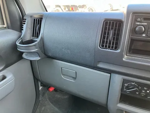 Mitsubishi Minicab Van