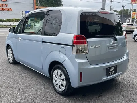 Toyota Spade