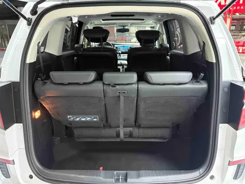 Honda Elysion