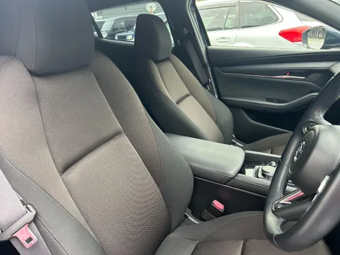 Mazda MAZDA3 Fastback